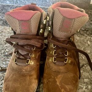 Timberland Hiking Boots Women’s 9 Brown Norwood Waterproof